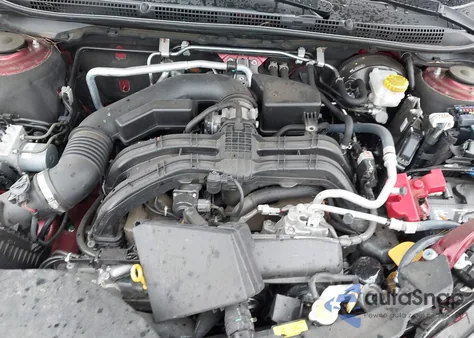 2021 Subaru Legacy Premium z USA, uszkodzony, nr VIN 4S3BWAC60M3003711